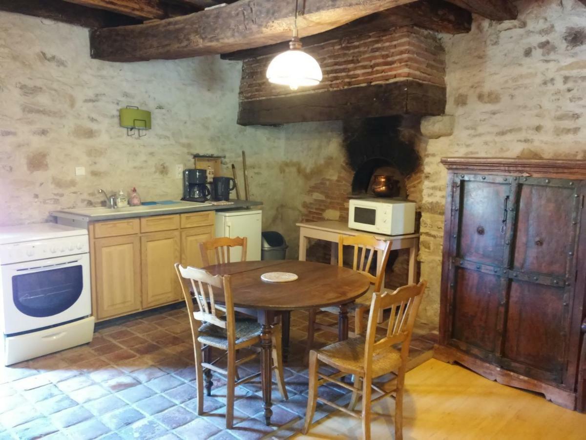 Studio Dans Un Cadre Champetre Moiry Exterior photo